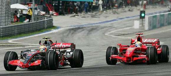 Formula 1 - Double McLarena u Maleziji