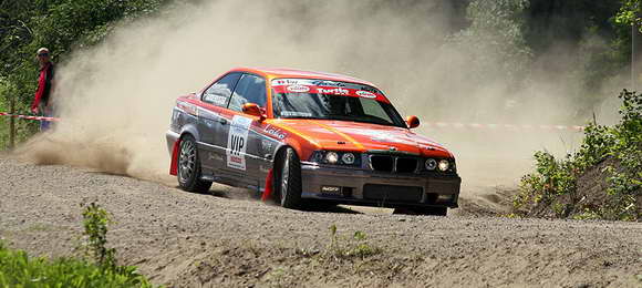 Rally - Toni Gardemeister sa BMW M3 na reliju Finska