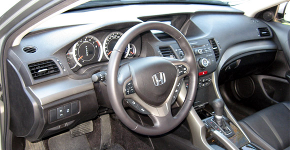 Test: Honda Accord 2.4 i-VTEC Executive - Lepotica i zver