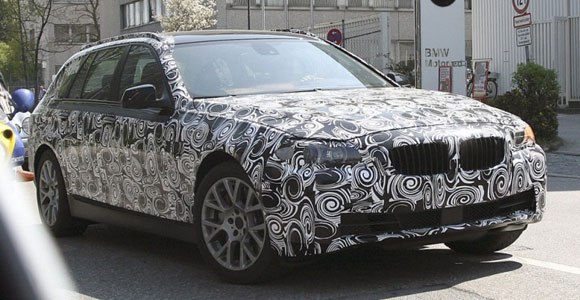 BMW 5 Touring - špijunske fotografije