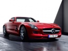 Mercedes SLS AMG se kreće po plafonu tunela + VIDEO