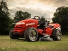 Honda ima najbržu kosilicu za travu, koja juri 210 km/h + FOTO
